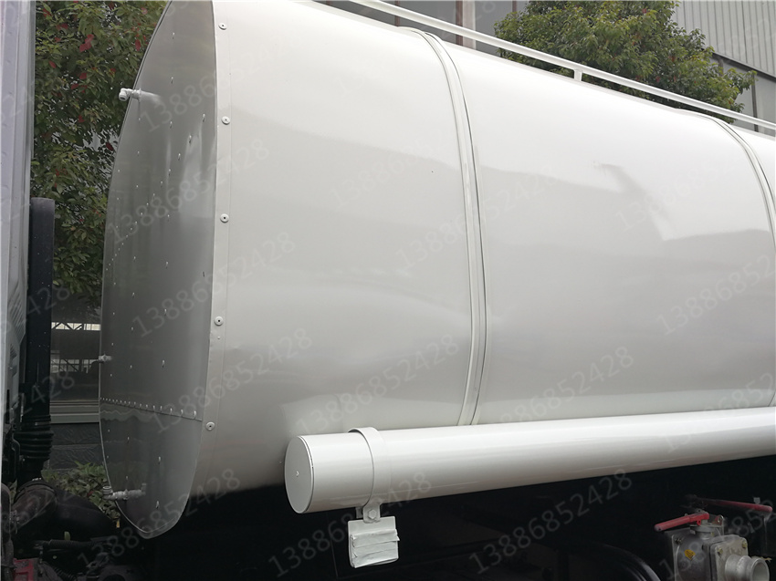 湛江運送熱水水罐車