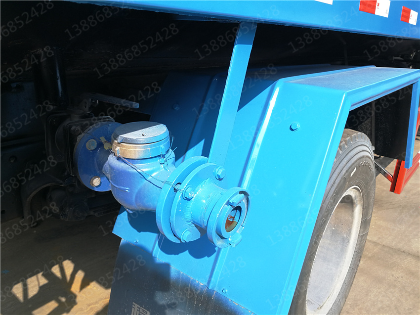 湖北盈通汽車福建藍(lán)牌福田抑塵車報價