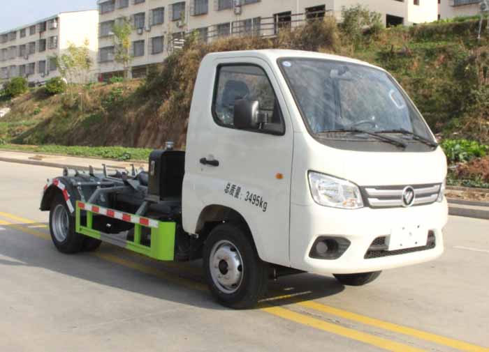 福田祥菱M1鉤臂式垃圾車|CLT5033ZXXBJ6型車廂可卸式垃圾車